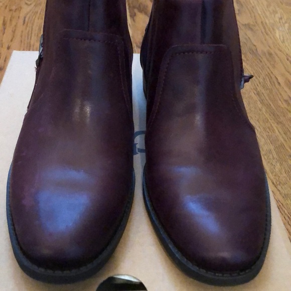 🆕 🎉HP🎉UGG W AUREO ANKLE BOOT - Picture 9 of 11